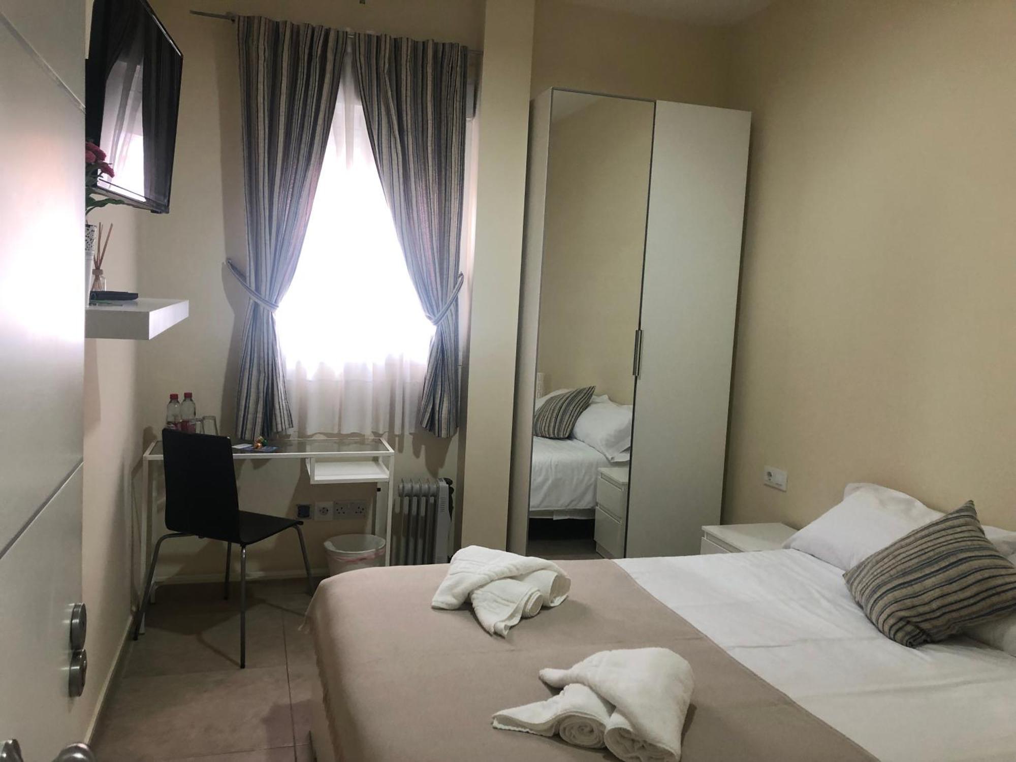 Invecar Holding Apartment Seville Exterior photo
